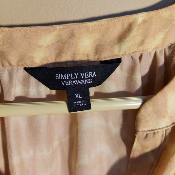 Vera Wang Shirt - Picture 2 of 7